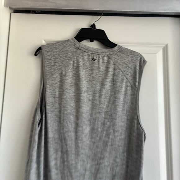 Rhône Men’s Reign Tech Sleeveless Workout Activewear Tee Gray Sz L - Picture 7 of 9